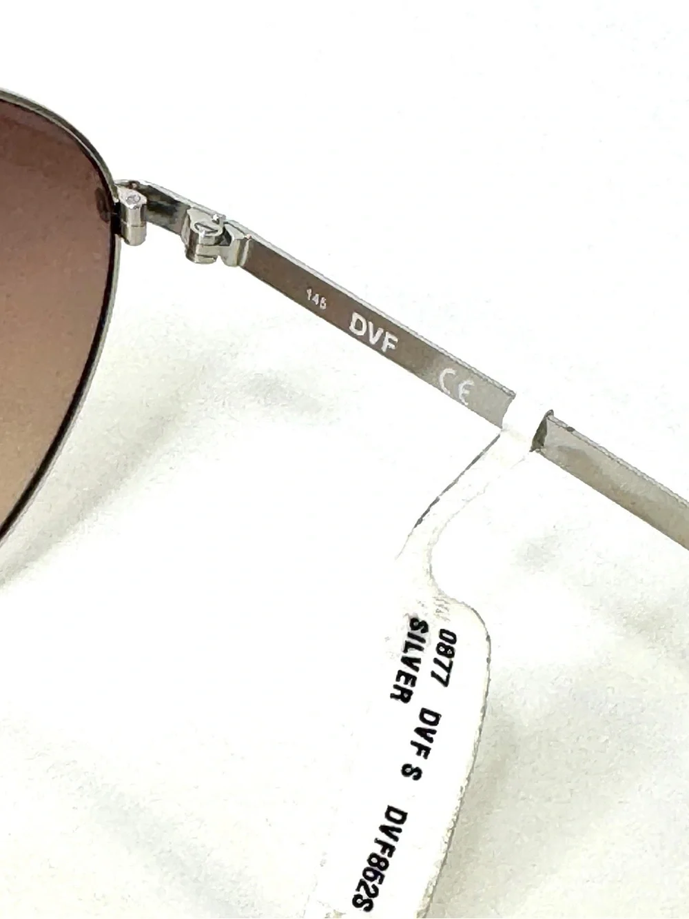 DIANE VON FURSTENBERG Silver Aviator NEW Sunglasses DVF 852S